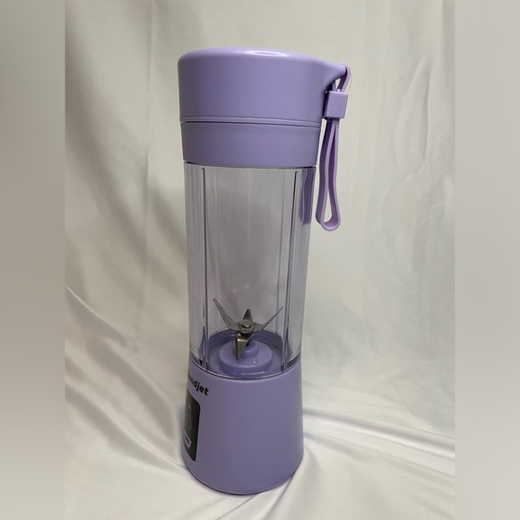 BLENDJET the original * NO CHARGING CORD * Portable Blender, 12 oz, Lavender - Picture 6 of 14